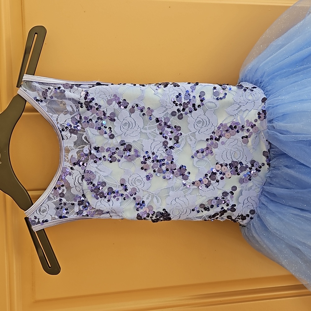 Blue lace & tulle dance costume, Weissman, child 7/8